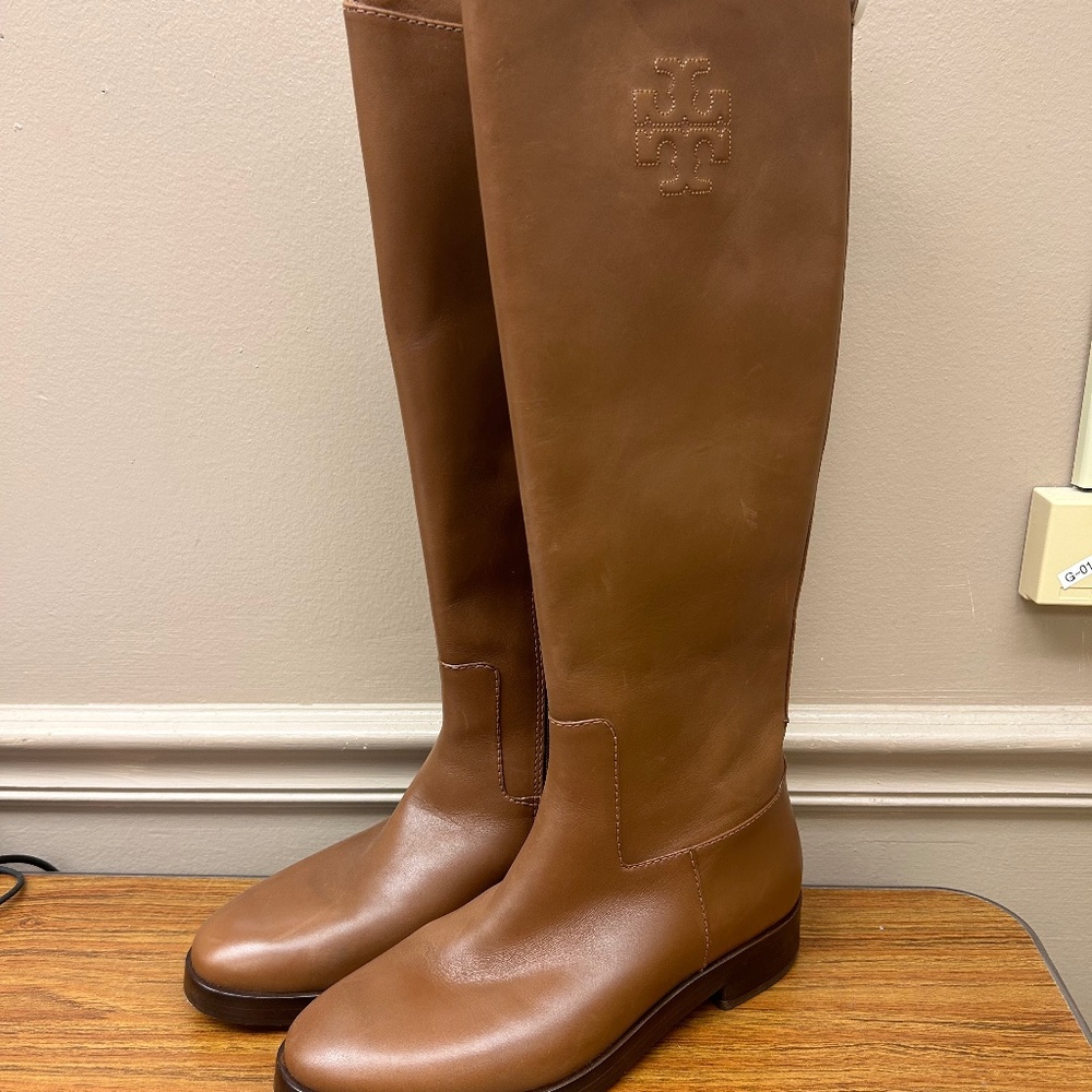 Tory Burch- The Riding Boot